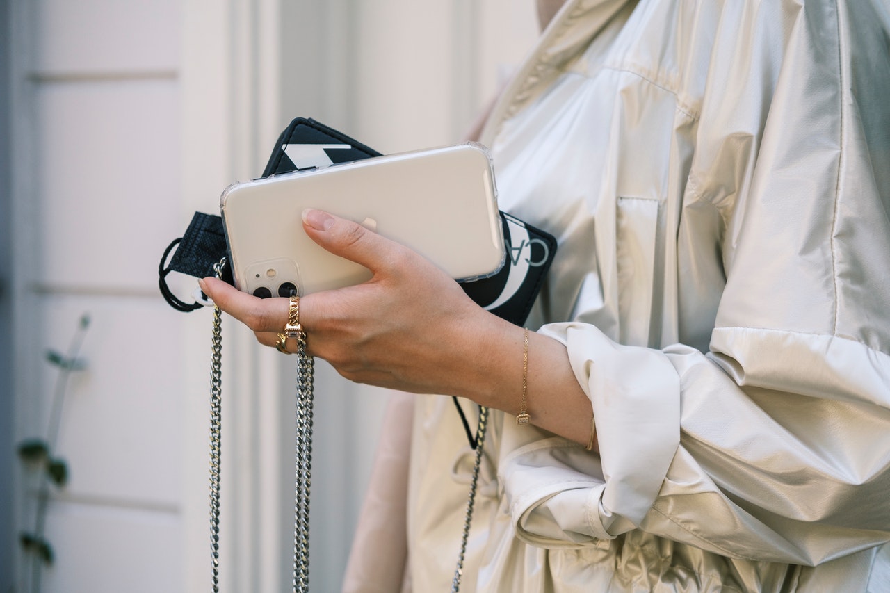 ライバー事務所ライバープロダクションブライド（ライバー事務所）LiverProductionBRIDEブライドはママライバー所属率No1 保活に有利 就労証明対応付 | ライブ配信は投げ銭がないとしんどい｜時給保証があるライブ配信アプリの実態と稼ぎ方